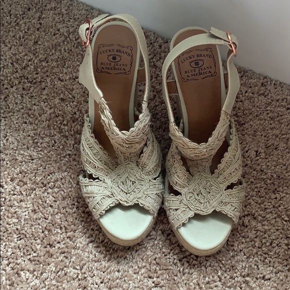 Lucky brand wedges - Picture 2 of 3